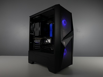 Photo d'un pc, monté en stream, avec comme référence : 90Fezart - 950€ 