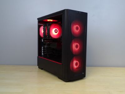 Photo d'un pc, monté en stream, avec comme référence : Achiico_art - 2067€ 