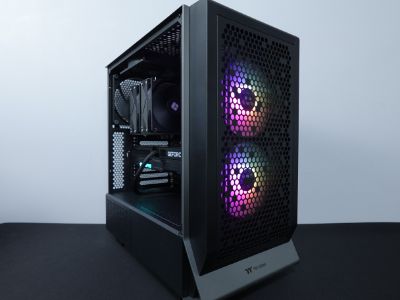 Photo d'un pc, monté en stream, avec comme référence : Ejiry - 2160€ 