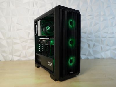 Photo d'un pc, monté en stream, avec comme référence : PatLeMans - 630€ 