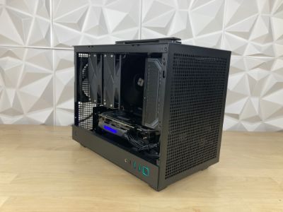Photo d'un pc, monté en stream, avec comme référence : Purcell - 1615€ 