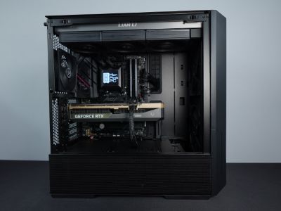 Photo d'un pc, monté en stream, avec comme référence : Pipite94 - 2420€ 
