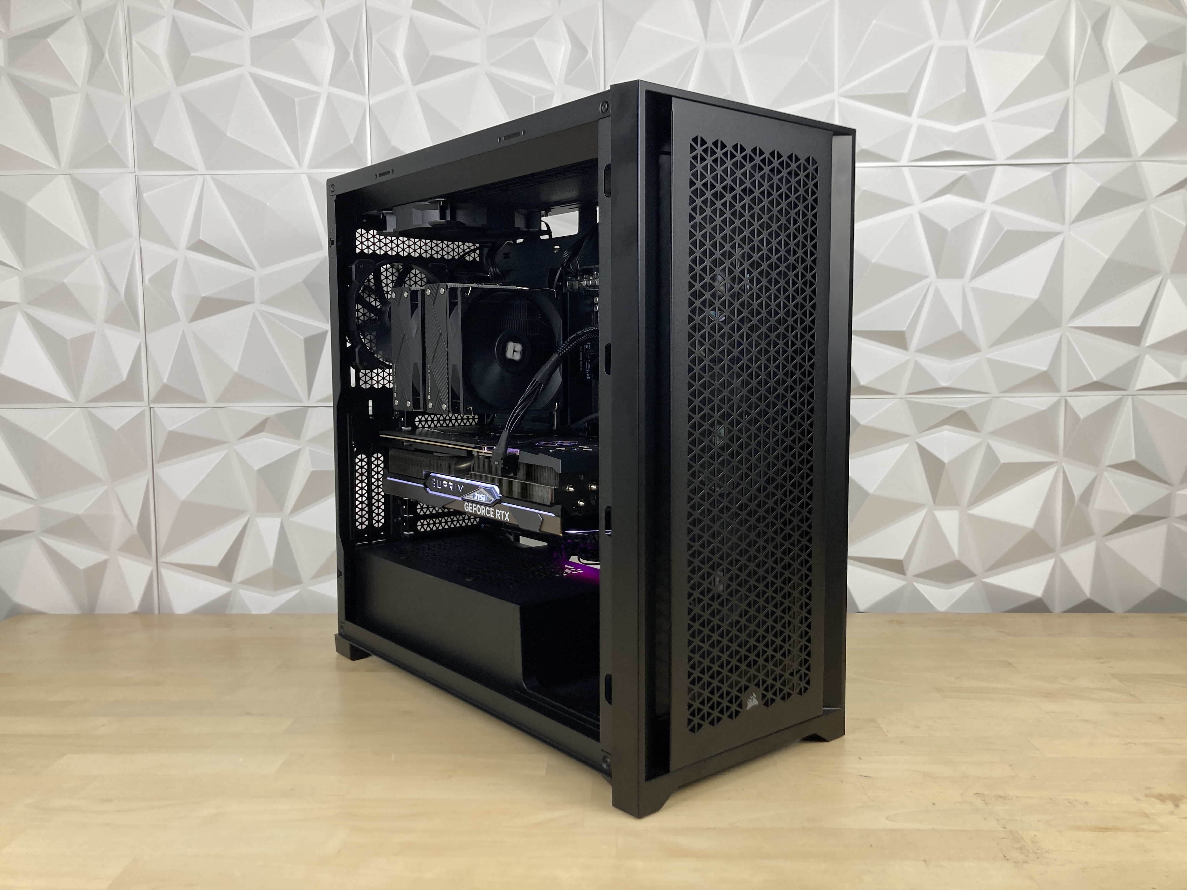 Photo d'un pc, monté en stream, avec comme référence : AD - 3288€ 