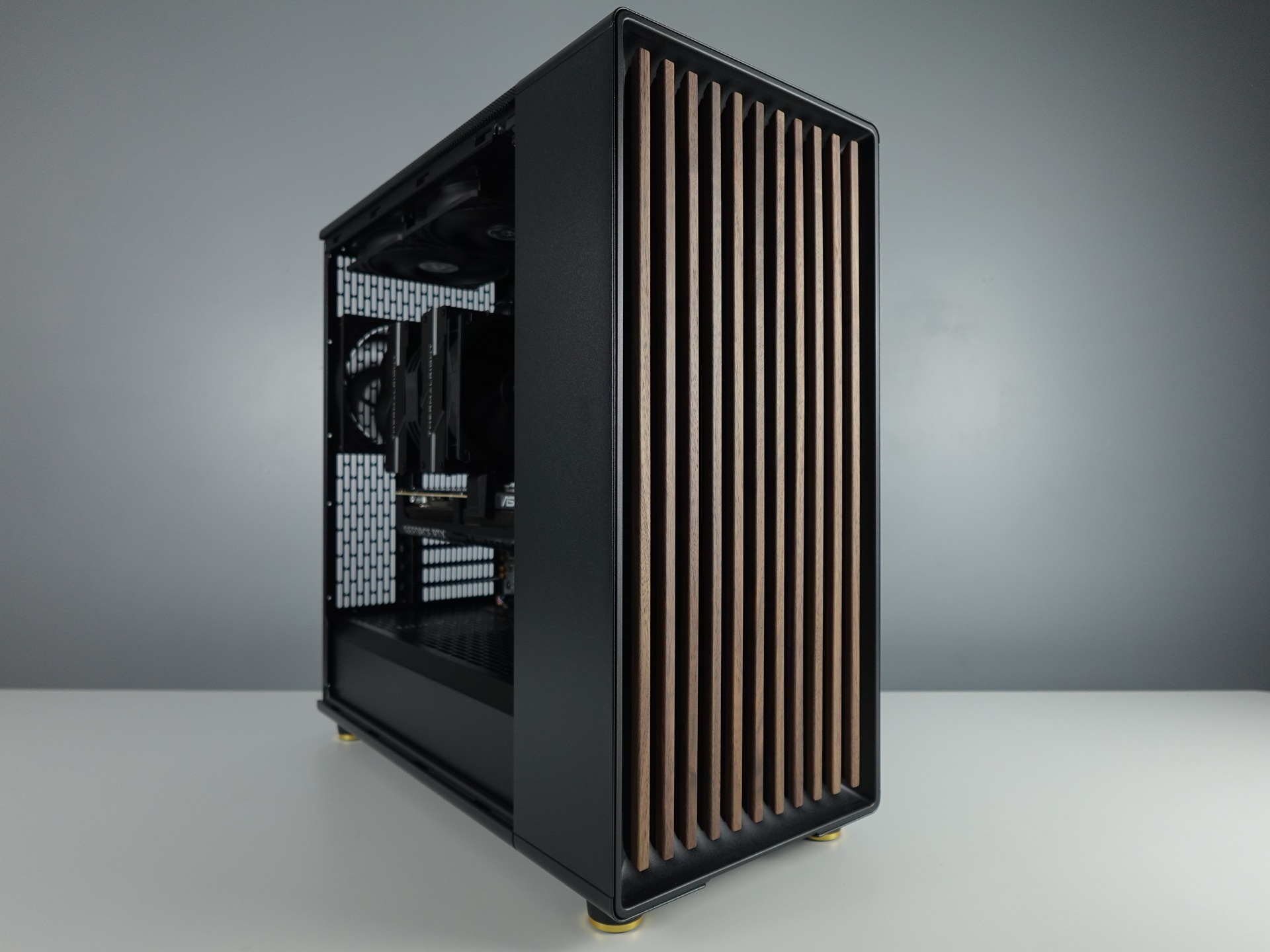 Photo d'un pc, monté en stream, avec comme référence : barz6185 - 2430€ 