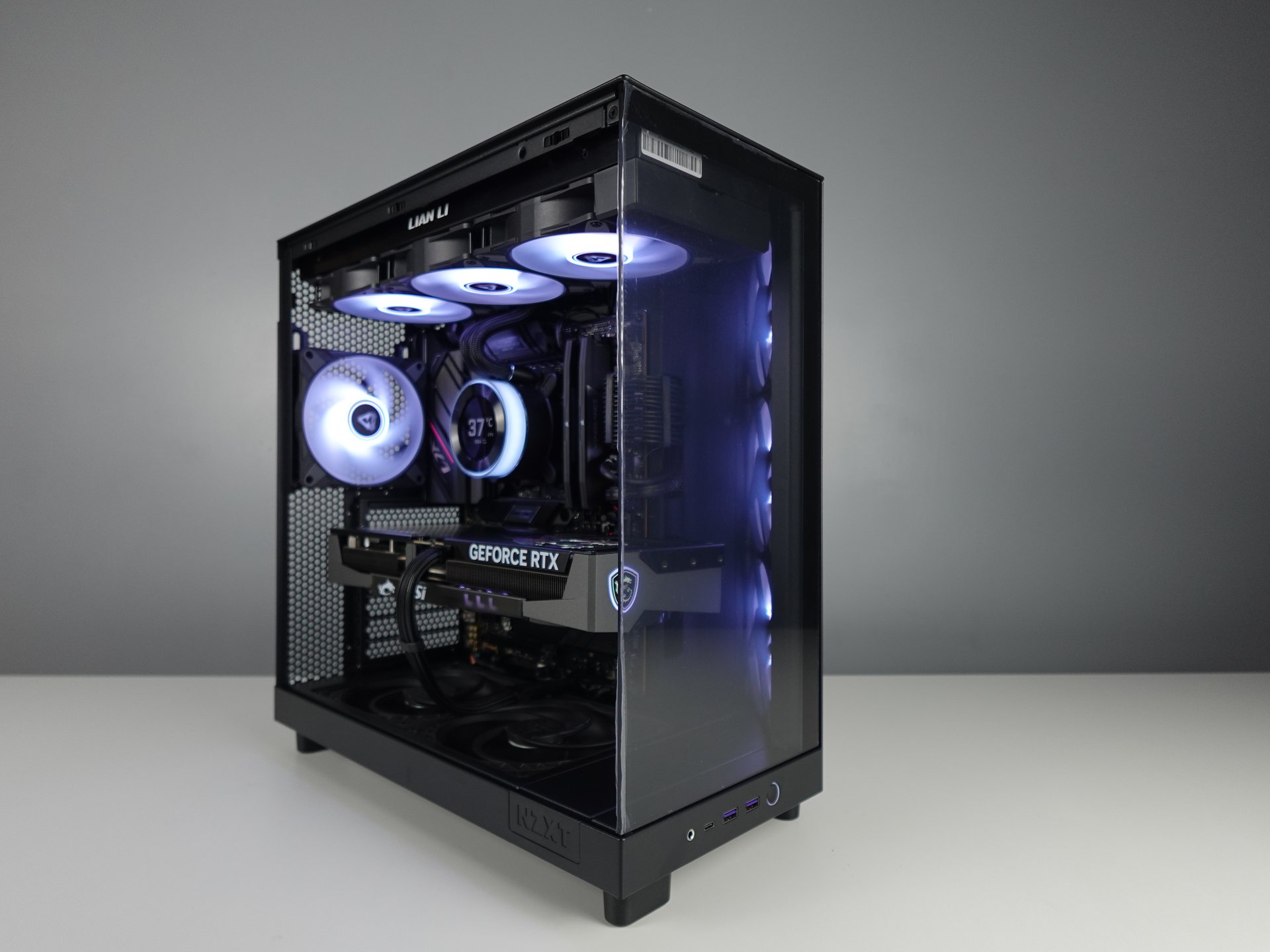 Photo d'un pc, monté en stream, avec comme référence : ga_bulbibi - 2500€ 