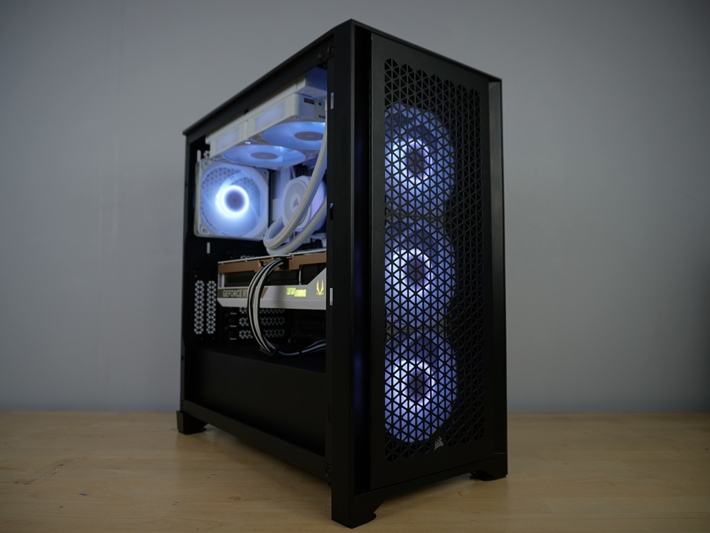 Photo d'un pc, monté en stream, avec comme référence : MrDoudRocks - 2030€ 
