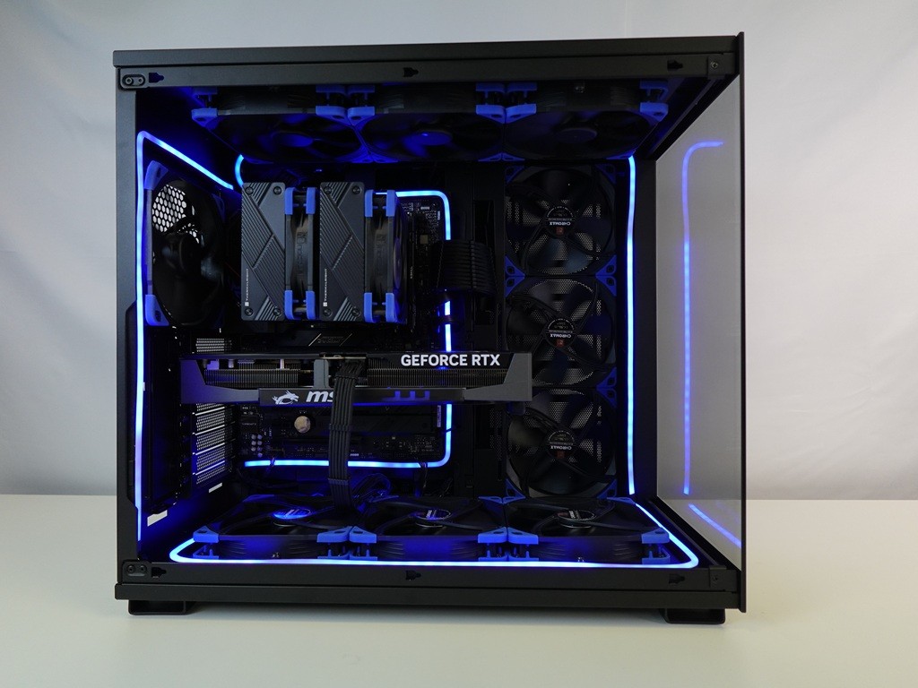 Photo d'un pc, monté en stream, avec comme référence : pikapika - 2550€ 