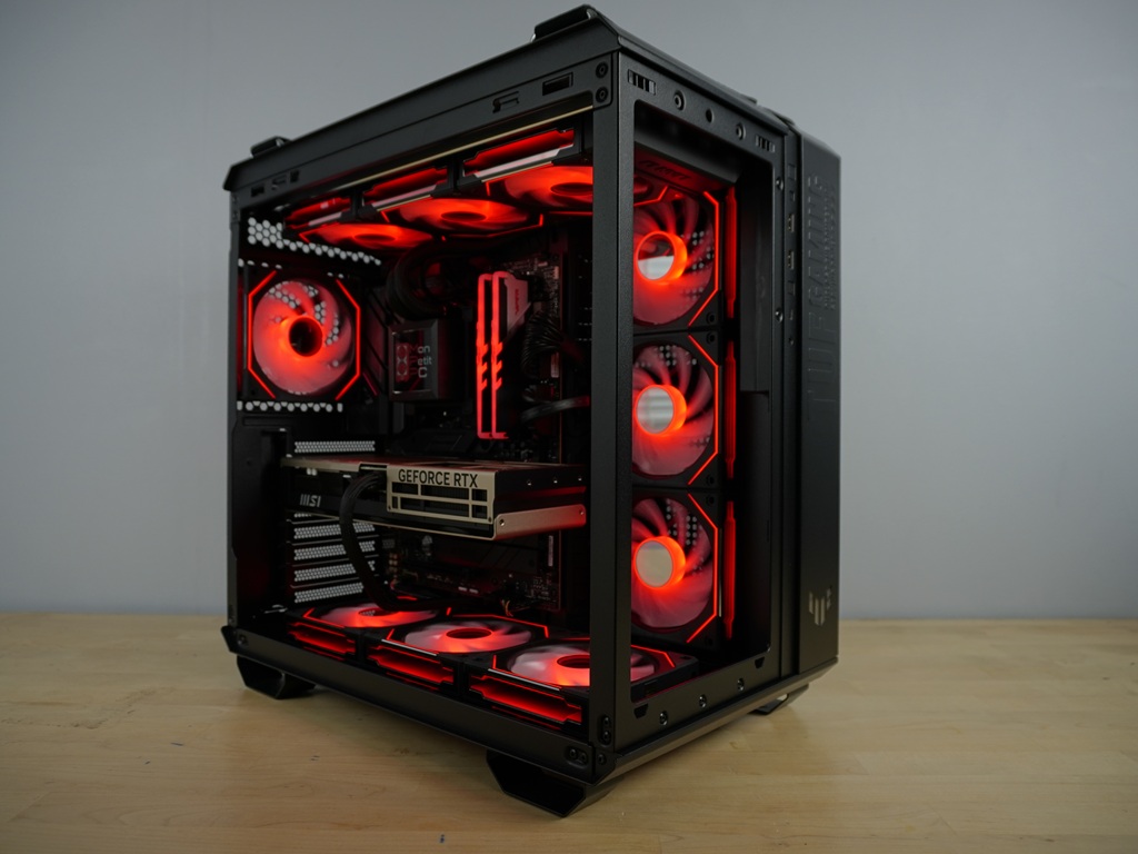 Photo d'un pc, monté en stream, avec comme référence : Zaax - 1860€ 
